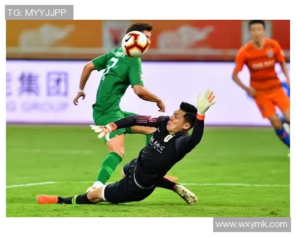 李玮锋足球明星事迹视频展现传奇生涯与不屈精神的精彩瞬间